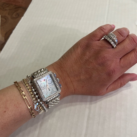MICHELE Womens Deco wristwatch. 2kts Diamonds - Picture 9 of 10